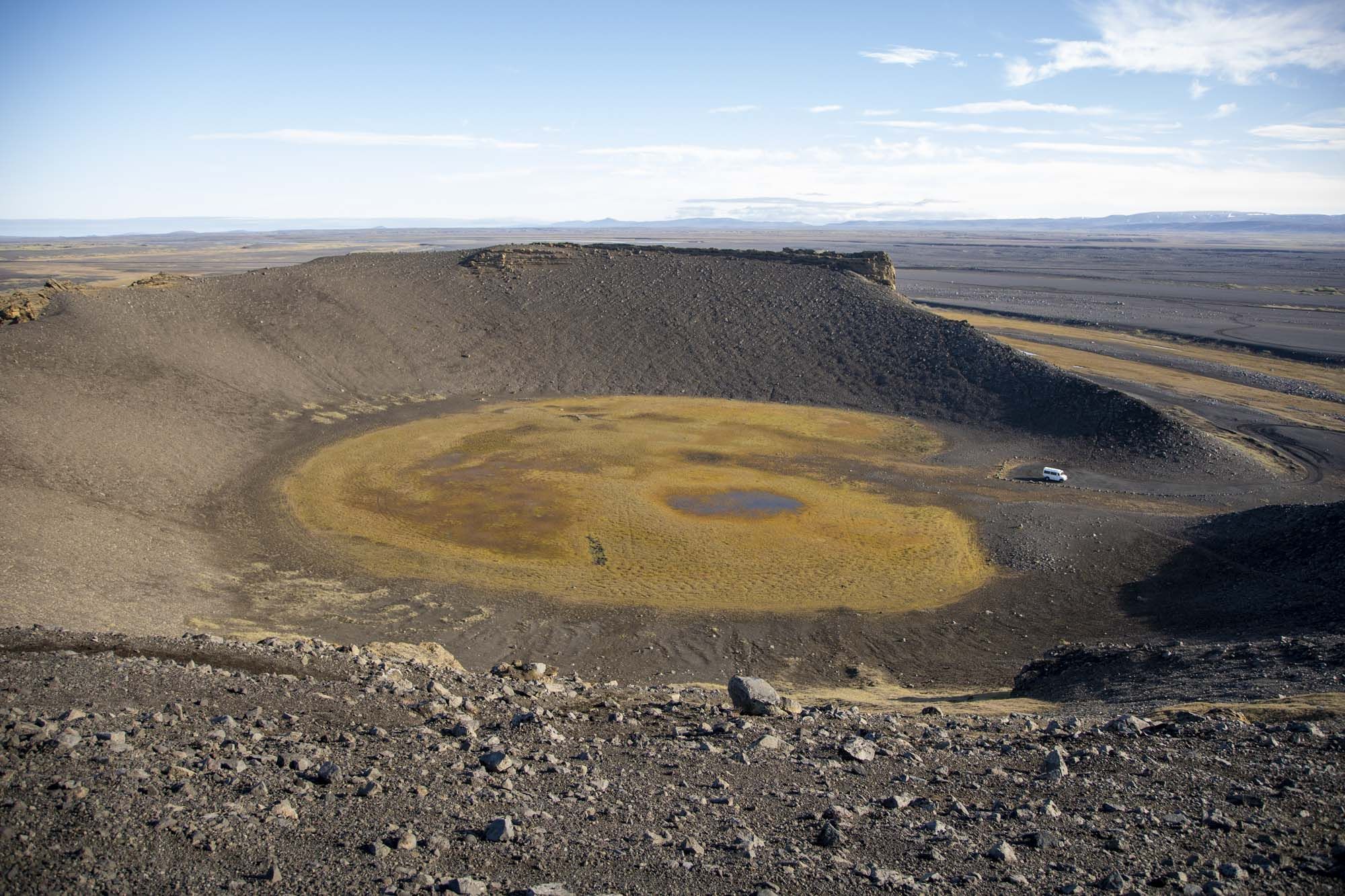 Sk�tusta�ahreppur crater