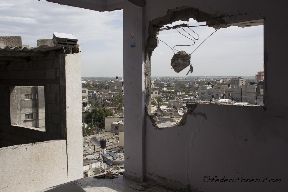 Vittime di bombardamenti a Gaza City